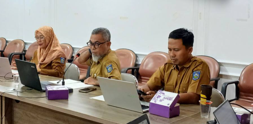 Rapat Evaluasi Capaian Kinerja Tahun 2025 serta Penyusunan RKPD Tahun 2026 sampai 2027